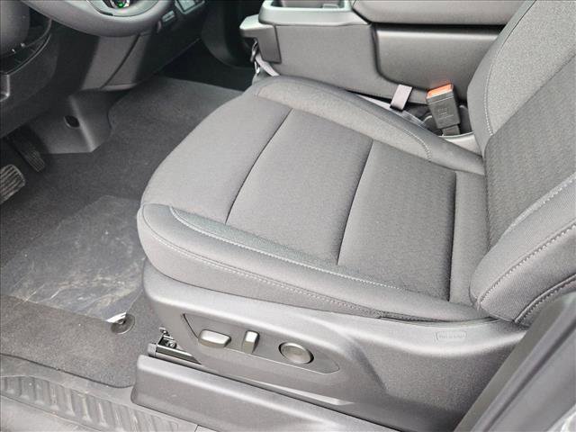 New 2026 Chevrolet Silverado 1500 Custom Trail Boss w/ LPO, Dark Essentials Package image 4