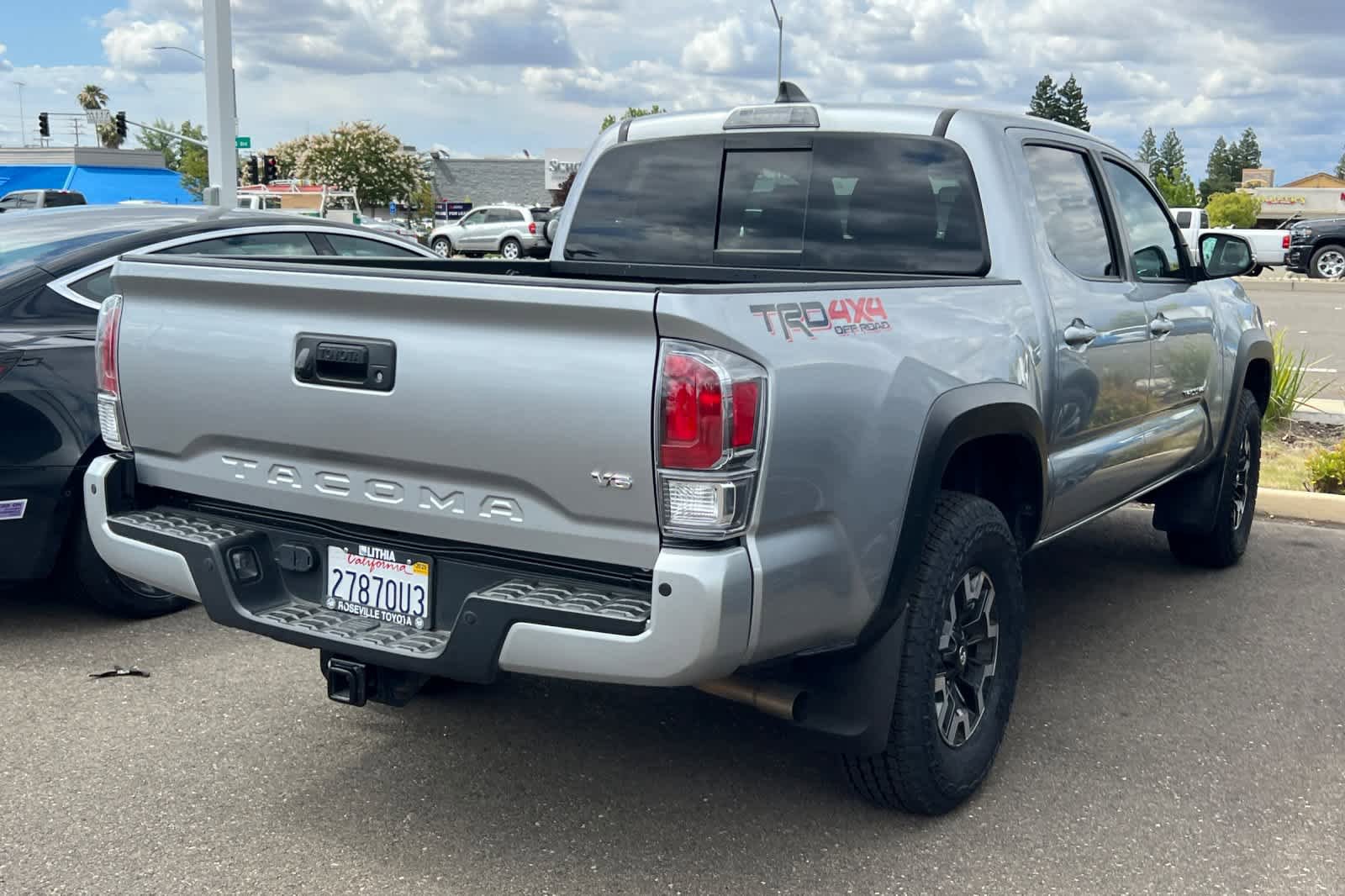 Certified 2023 Toyota Tacoma TRD Off-Road w/ Technology Package AWD/4WD image 4