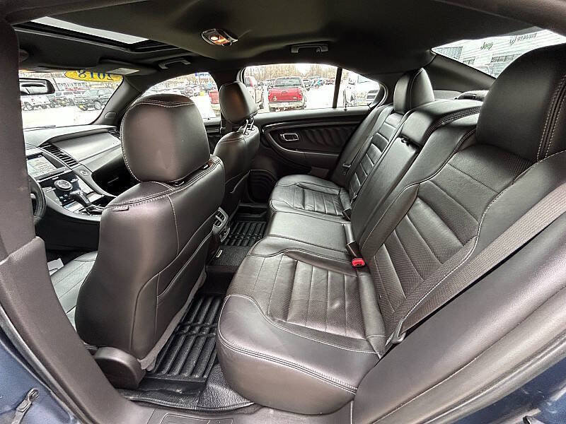 Used 2018 Ford Taurus SHO AWD/4WD image 82