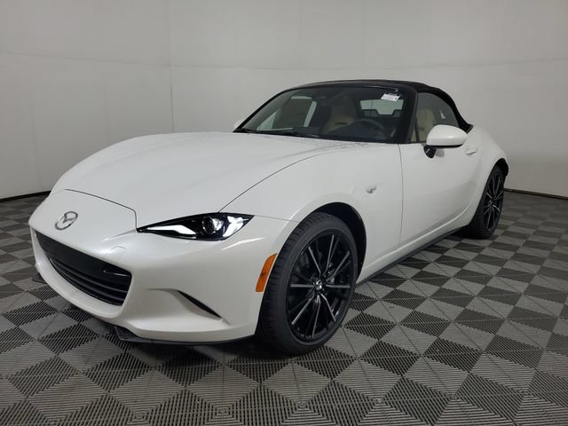 New 2026 MAZDA MX-5 Miata Grand Touring RWD image 1