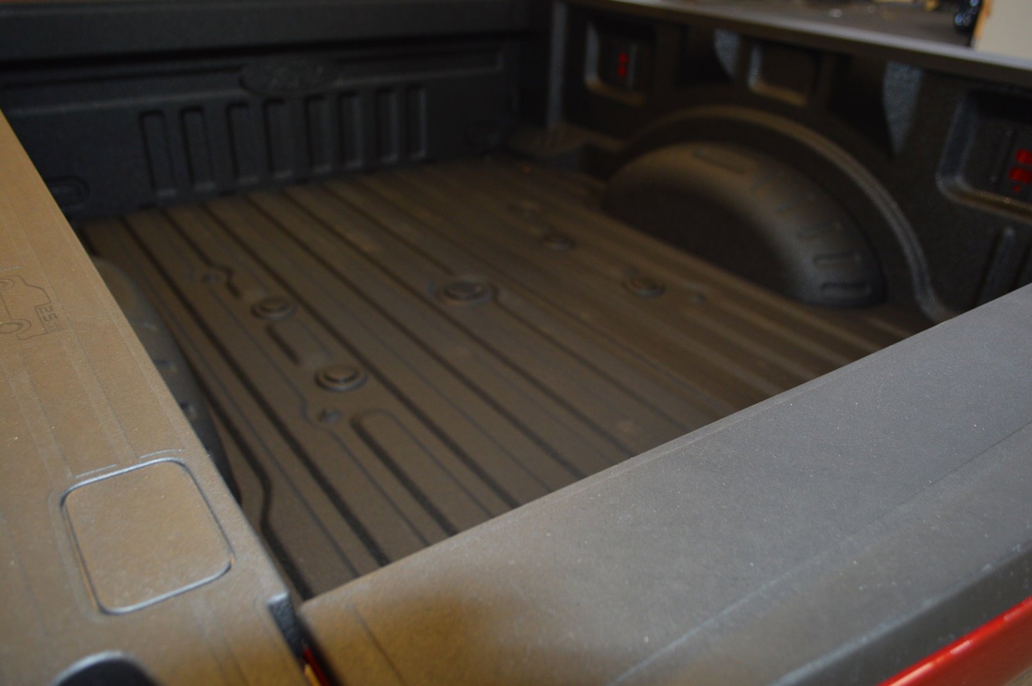 New 2025 Ford F250 XLT w/ Black Appearance Package image 13