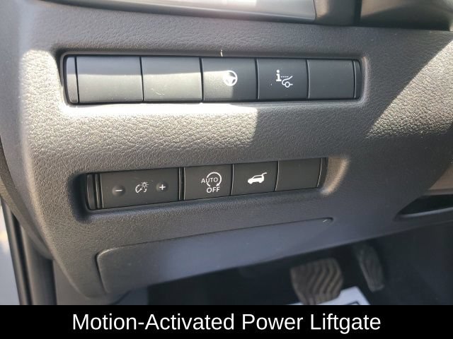 Certified 2024 Nissan Rogue Platinum w/ Platinum Premium Package AWD/4WD image 27