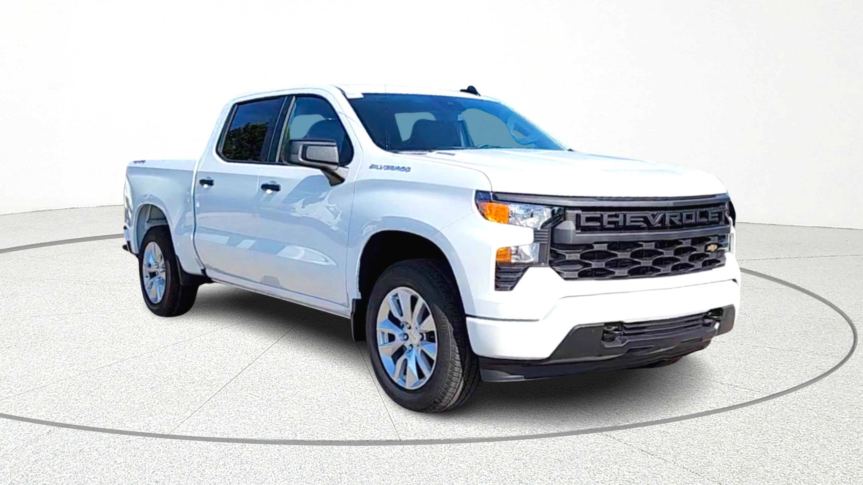 New 2025 Chevrolet Silverado 1500 Custom image 4