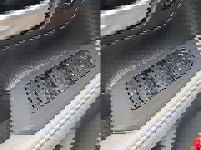 Used 2026 Toyota Grand Highlander AWD Hybrid image 32