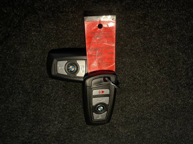 Used 2016 BMW 320i Sedan image 27