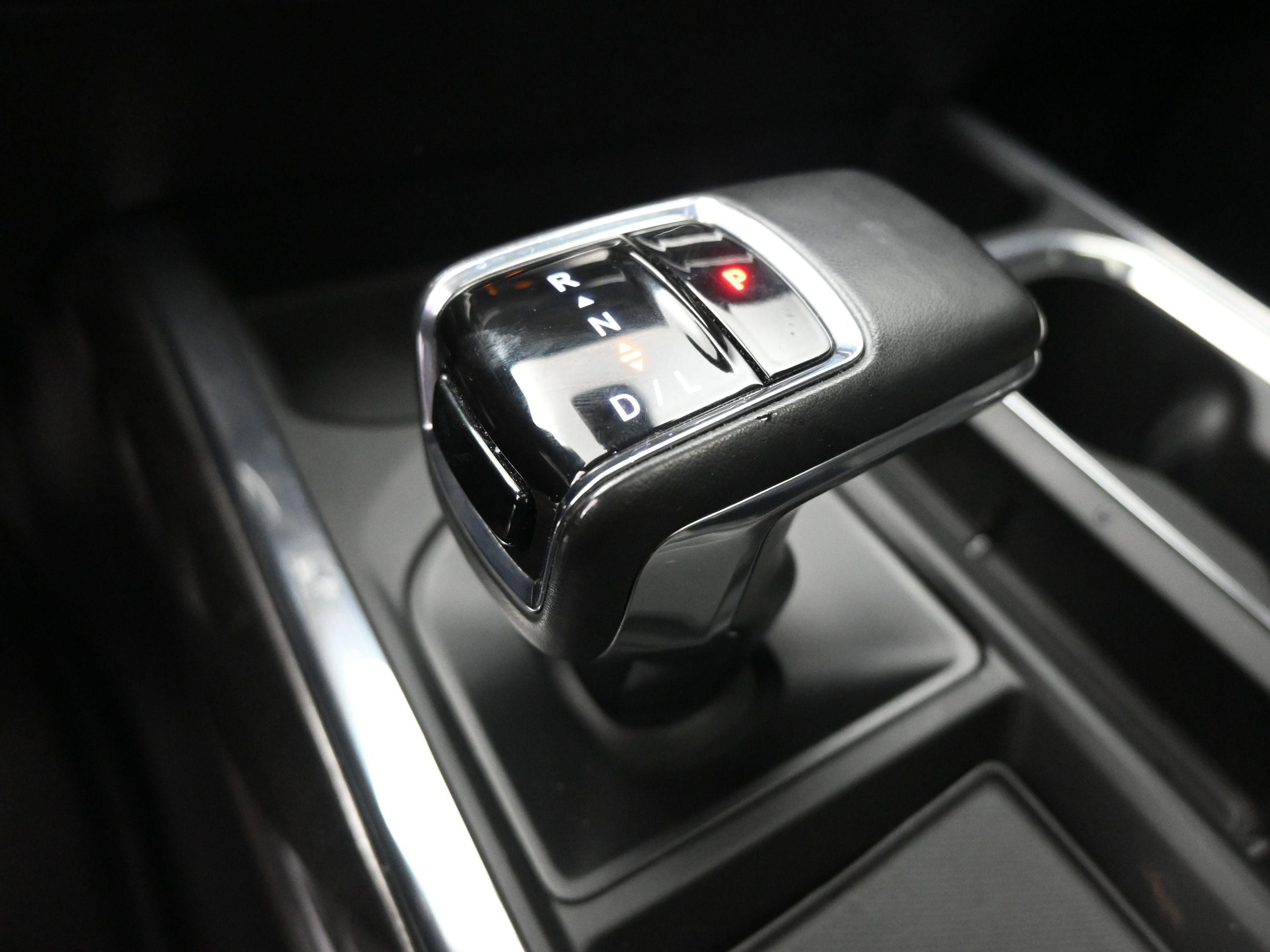 Used 2023 Chevrolet Silverado 1500 LTZ w/ LTZ Premium Package image 15