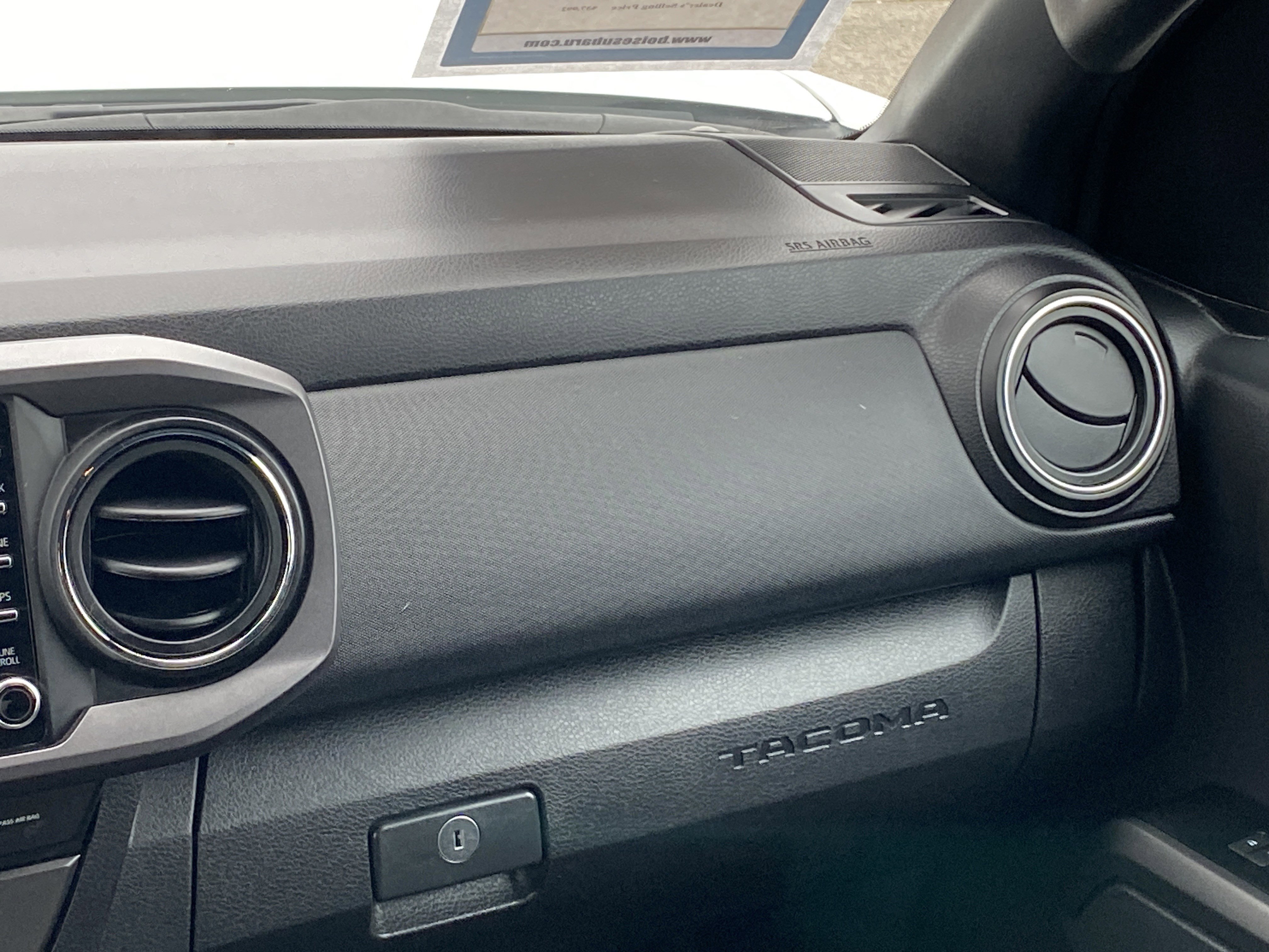 Used 2023 Toyota Tacoma TRD Off-Road image 21