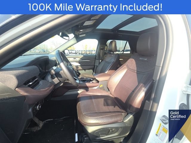 Used 2025 Ford Explorer Platinum w/ LUX Leather Package AWD/4WD image 30