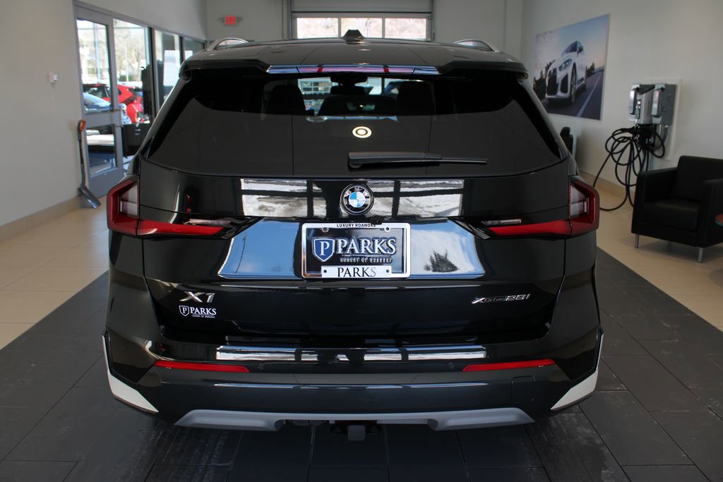 New 2026 BMW X1 xDrive28i w/ Technology Package image 23
