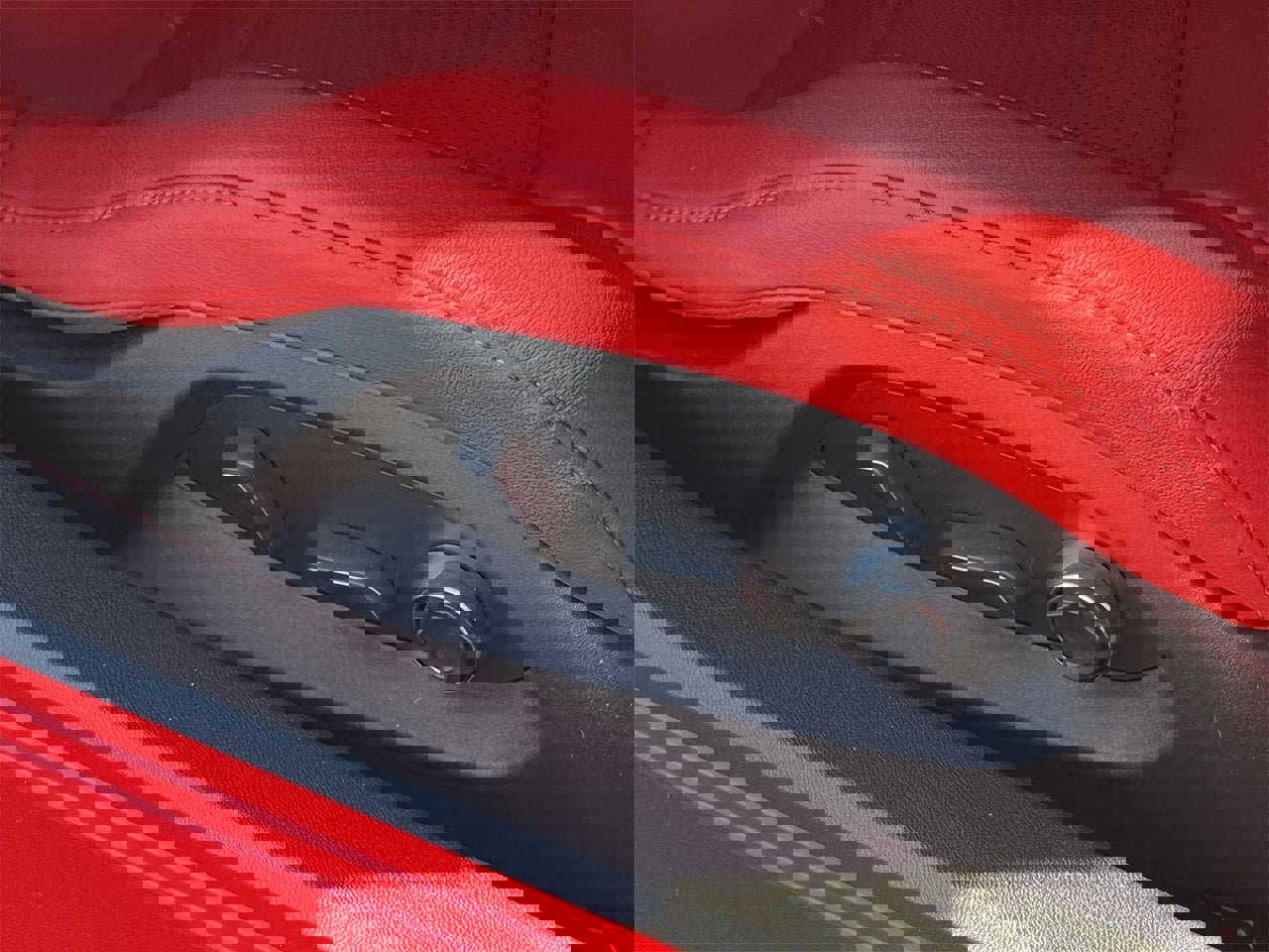 Used 2020 Chevrolet Corvette Stingray Preferred Conv w/ 2LT Preferred Equipment Group image 27