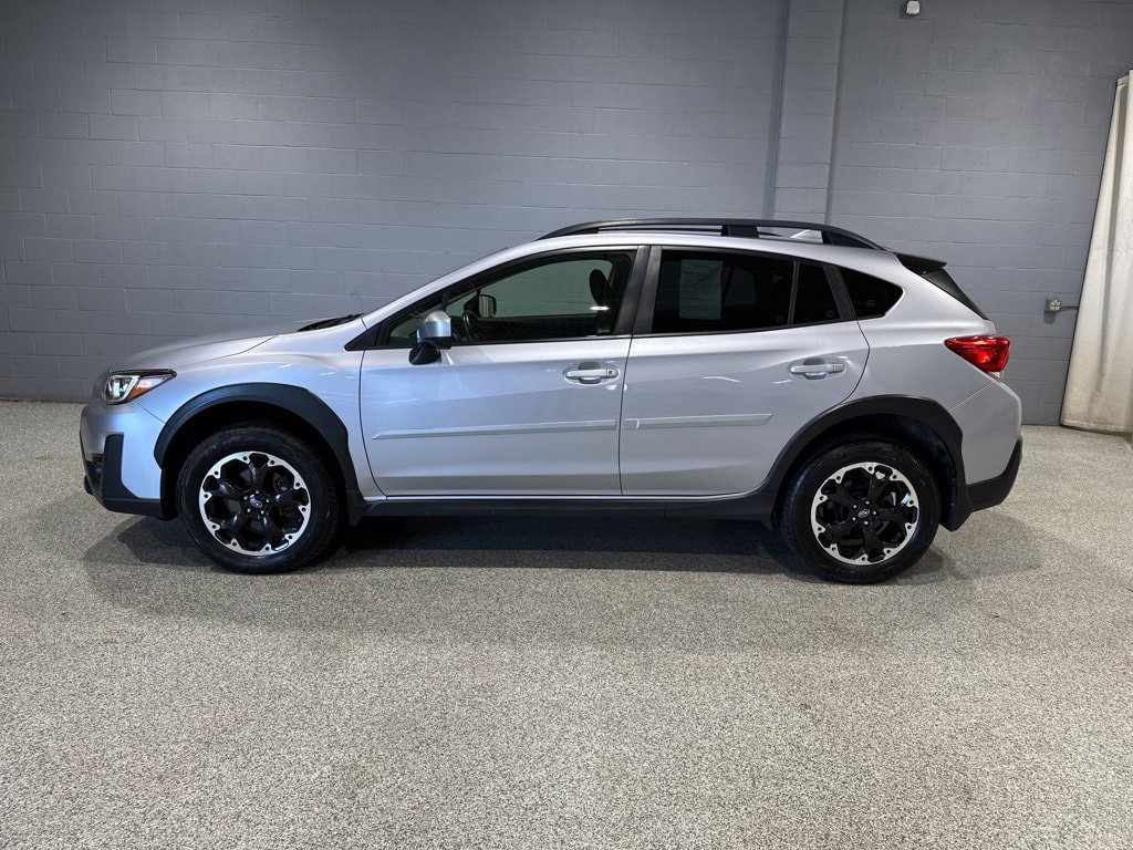 Used 2023 Subaru Crosstrek 2.0i Premium AWD/4WD image 5