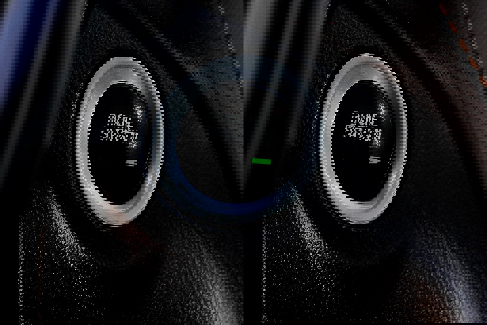 Used 2020 Chevrolet Equinox Premier w/ Premier Redline Edition image 36