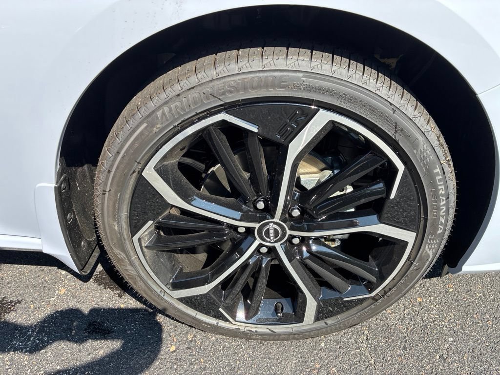 New 2026 Nissan Altima 2.5 SR AWD/4WD image 9