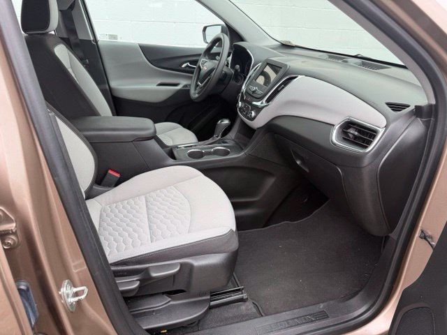 Used 2019 Chevrolet Equinox LS FWD image 15