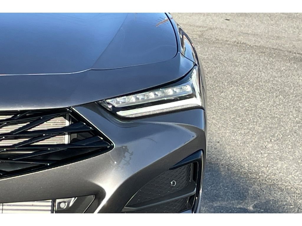 Certified 2025 Acura TLX w/ Technology Package image 51