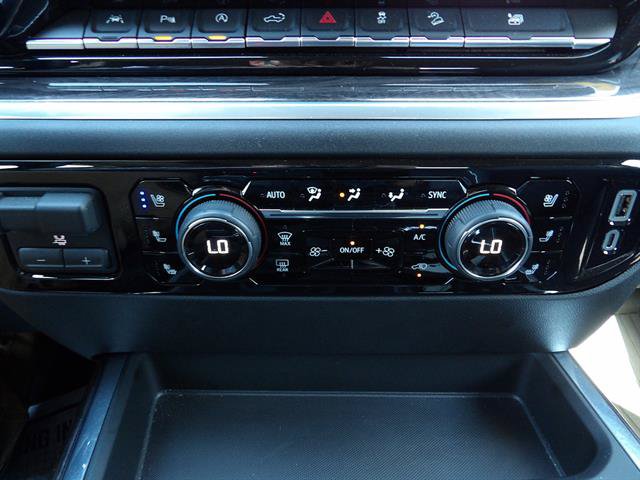 Used 2025 Chevrolet Silverado 1500 LTZ w/ LTZ Premium Package AWD/4WD image 25