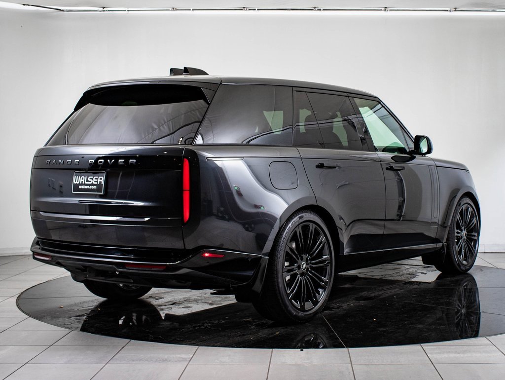 New 2025 Land Rover Range Rover SE image 7