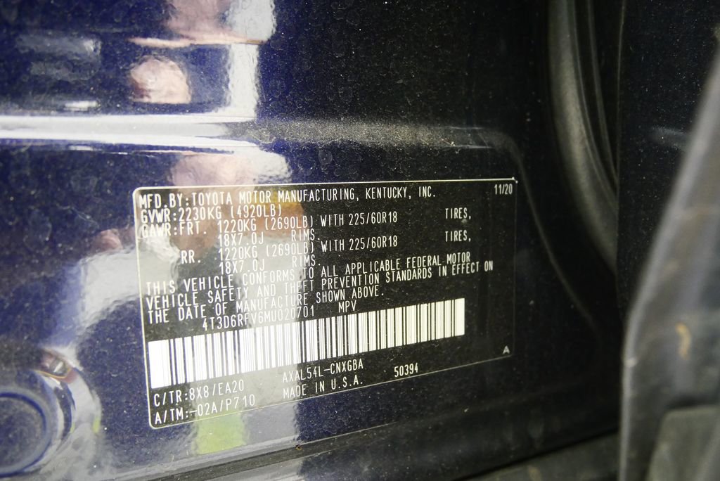 Used 2021 Toyota RAV4 Limited image 21