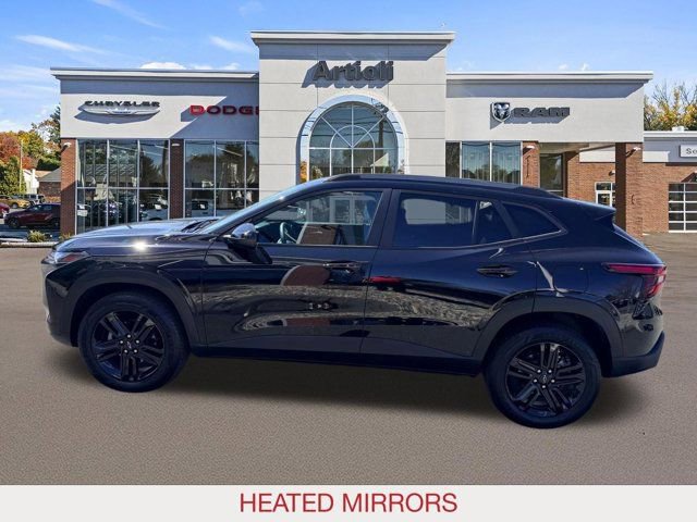 Used 2025 Chevrolet Trax ACTIV w/ Driver Confidence Package FWD image 5