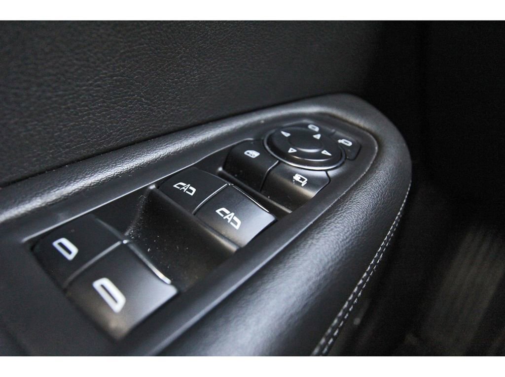 Used 2022 Cadillac XT6 Premium Luxury AWD/4WD image 21
