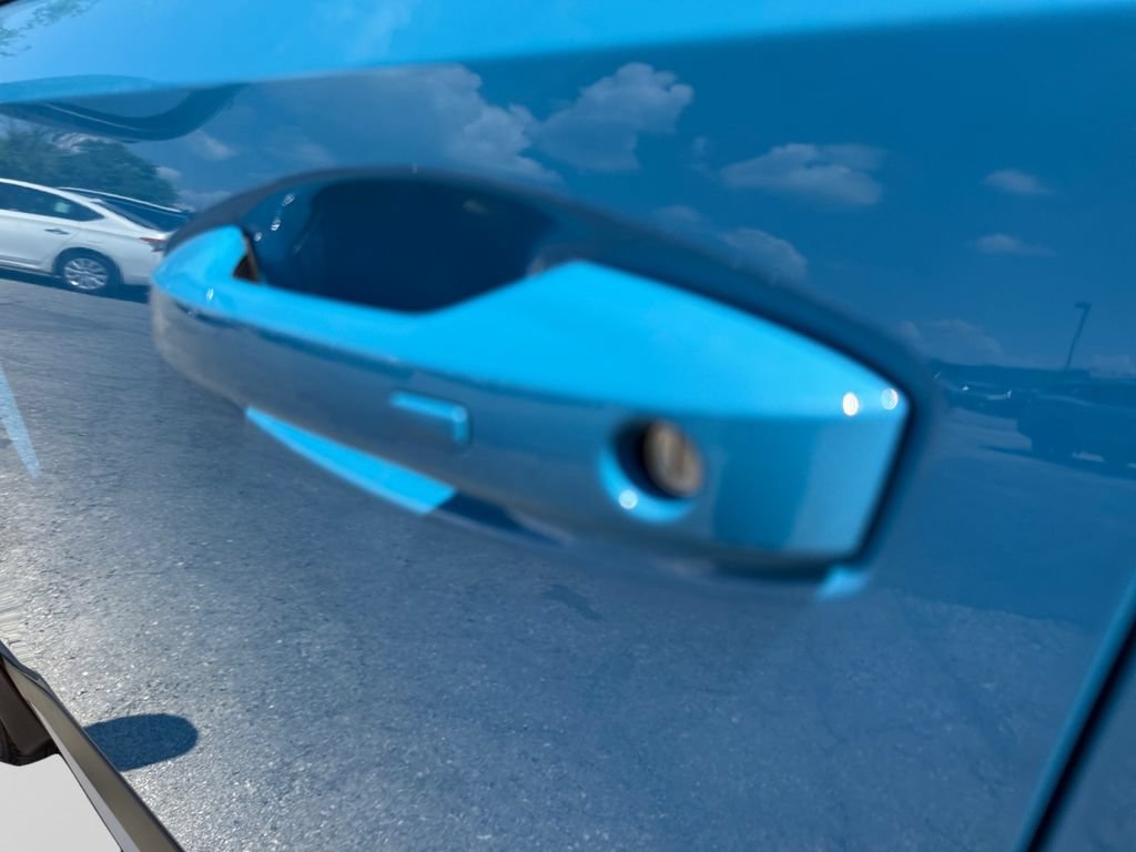 New 2026 Nissan Kicks SR AWD/4WD image 29