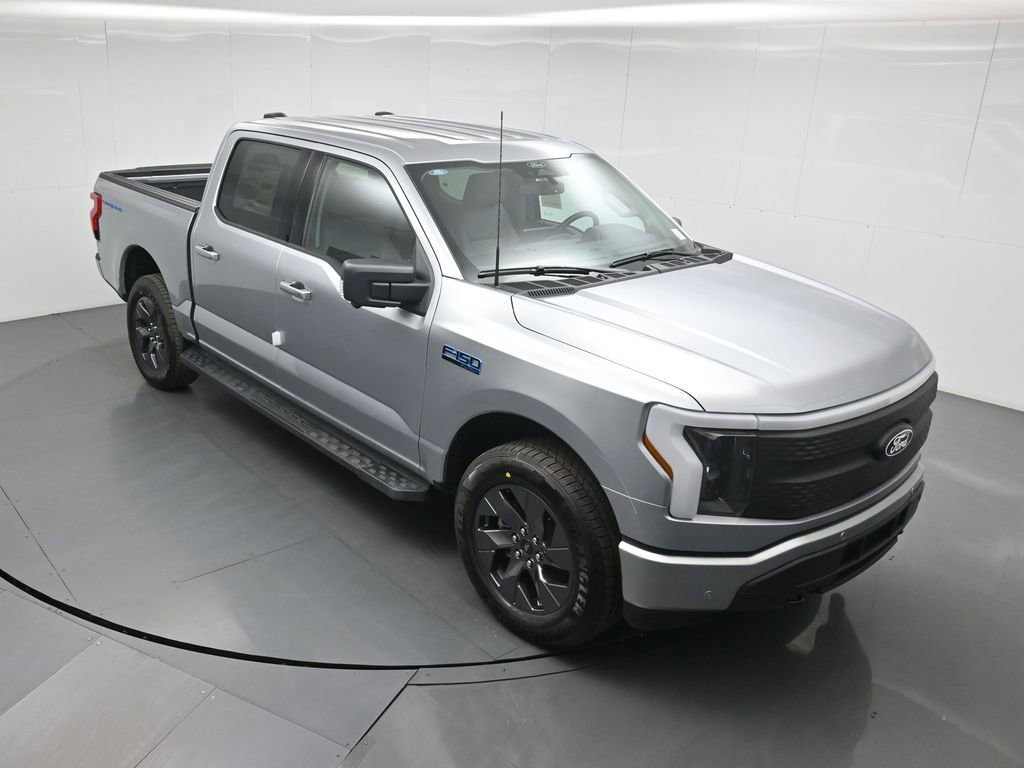 New 2025 Ford F150 Lightning Flash AWD/4WD image 37