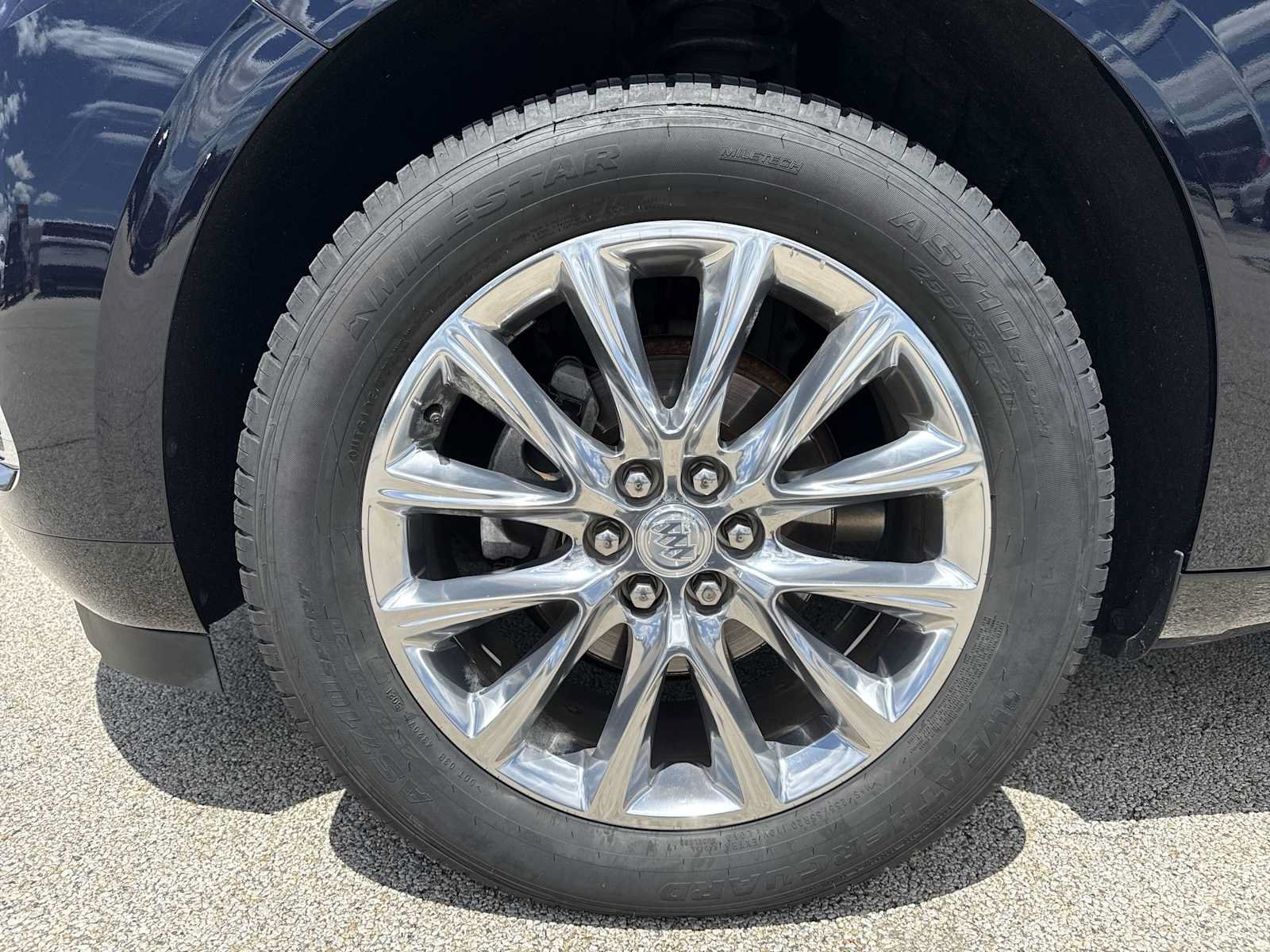 Used 2020 Buick Enclave Essence w/ Trailering Package, 5000 lbs. FWD image 32