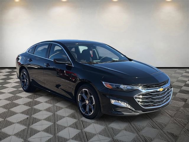 Used 2024 Chevrolet Malibu LT image 3