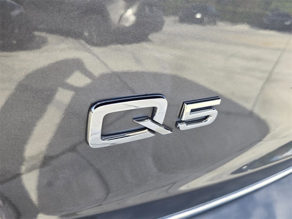 Used 2016 Audi Q5 2.0T Premium Plus w/ Technology Package image 14