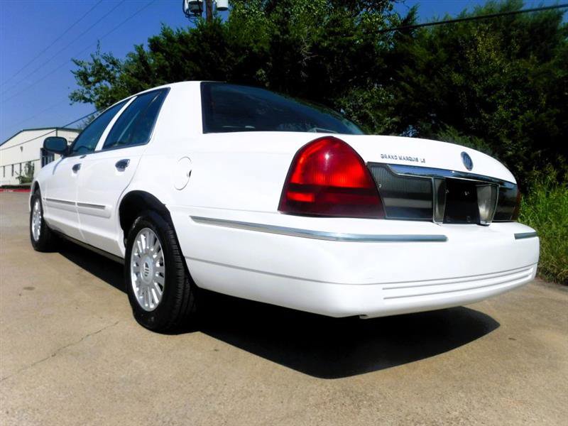 Used 2007 Mercury Grand Marquis LS image 13