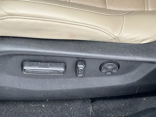 Used 2022 Honda CR-V EX-L image 7