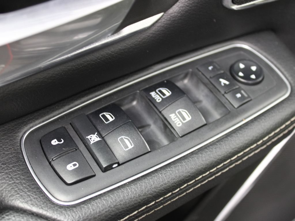 Used 2019 RAM 1500 Laramie AWD/4WD image 66