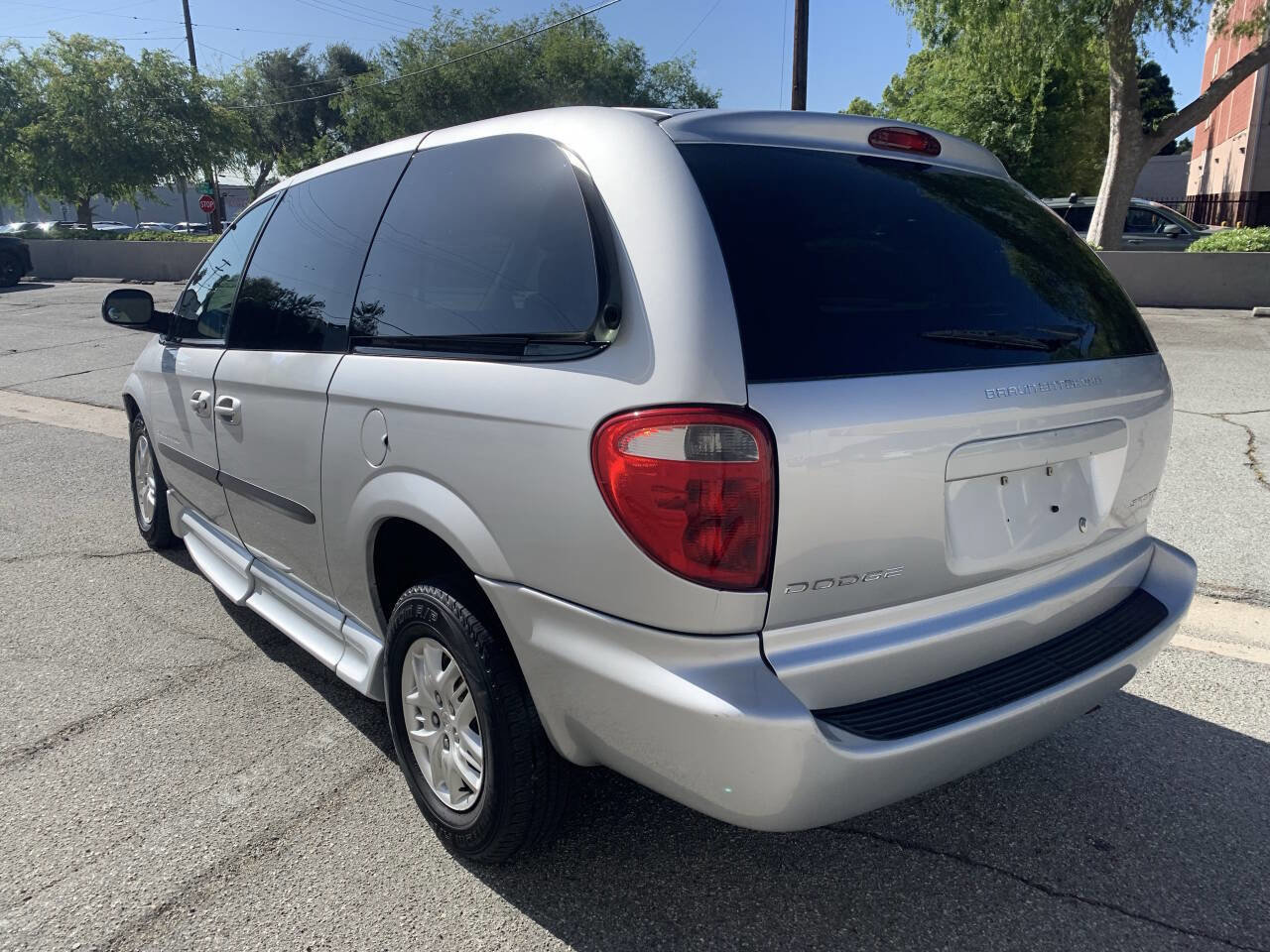 Used 2003 Dodge Grand Caravan Sport FWD image 13