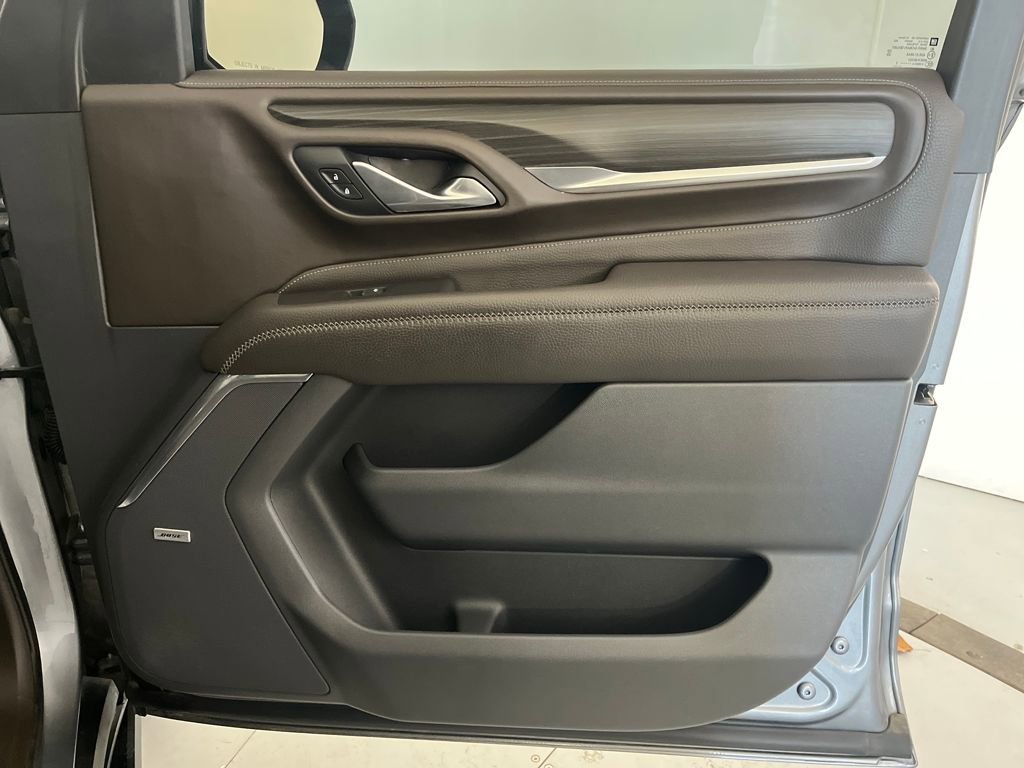 Used 2021 GMC Yukon Denali w/ Denali Premium Package image 46