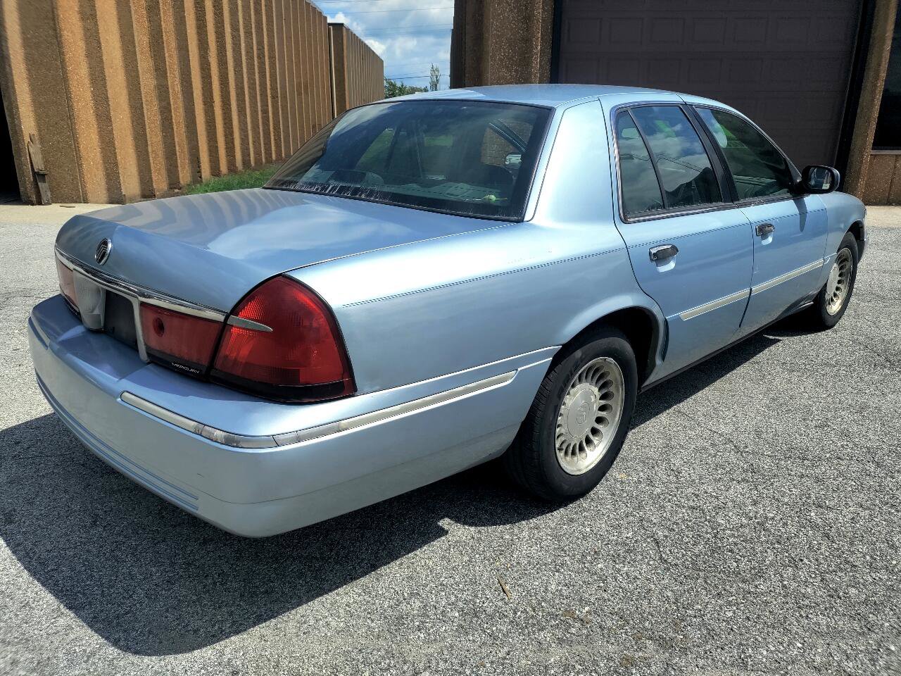 Used 2001 Mercury Grand Marquis LS image 4
