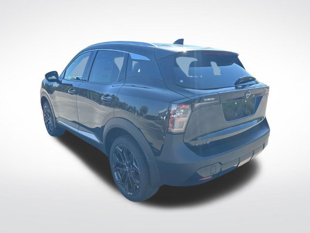New 2027 Nissan Kicks SR w/ Cold Weather Package FWD image 7