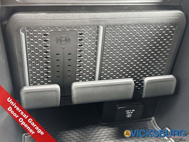 New 2026 RAM 1500 4x4 Crew Cab image 34