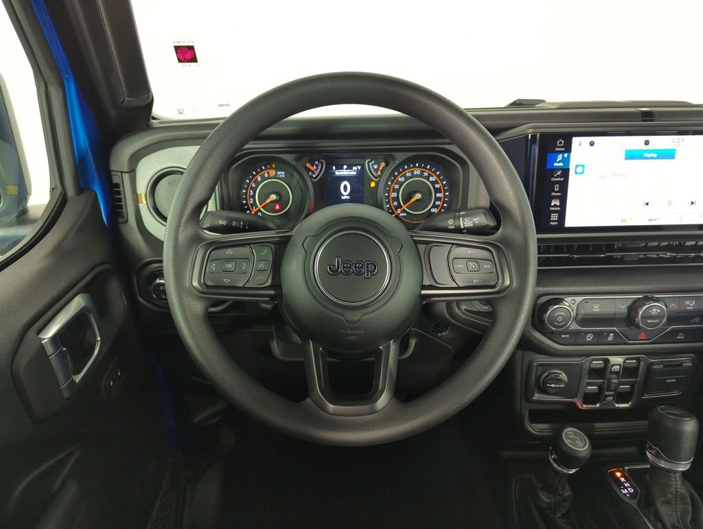 New 2026 Jeep Gladiator Sport AWD/4WD image 17