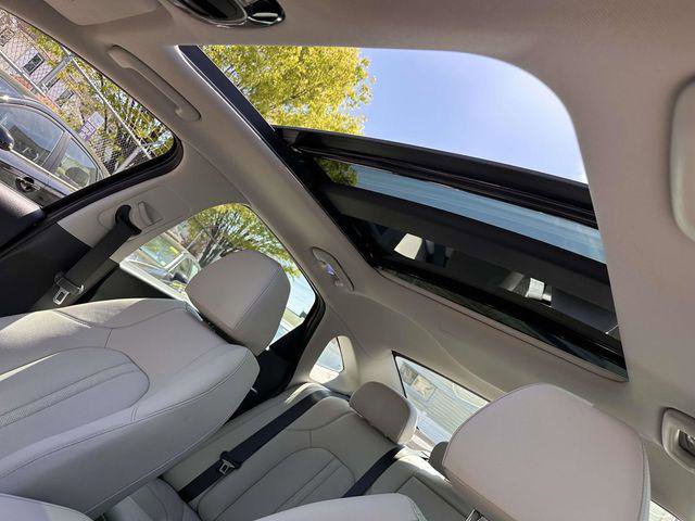 Certified 2022 Hyundai Sonata Limited FWD image 15