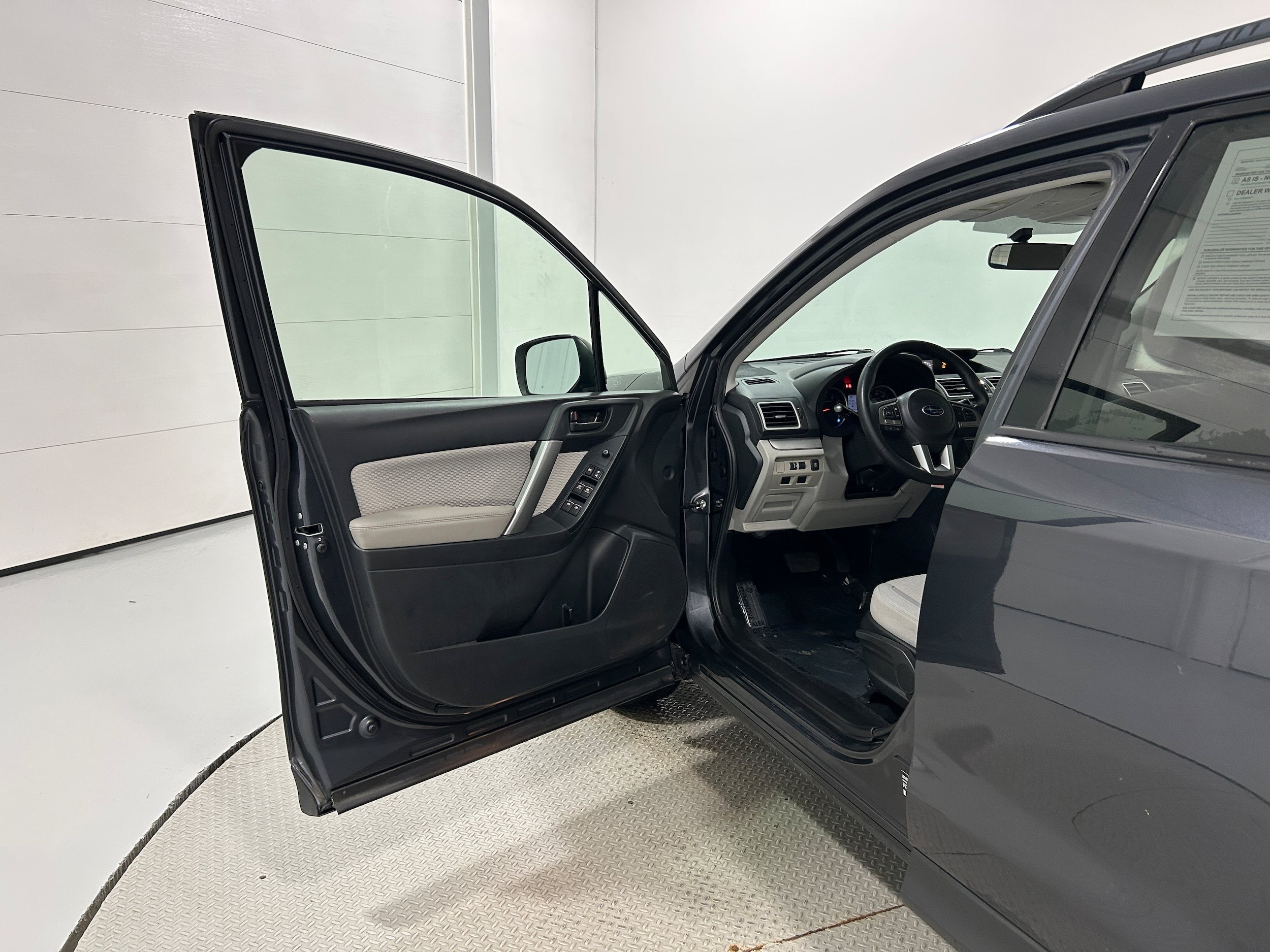 Used 2018 Subaru Forester 2.5i w/ Alloy Wheel Package AWD/4WD image 20