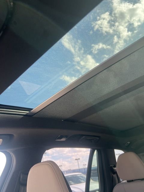 New 2026 Volvo XC90 B6 Plus w/ Protection Package Premier image 21