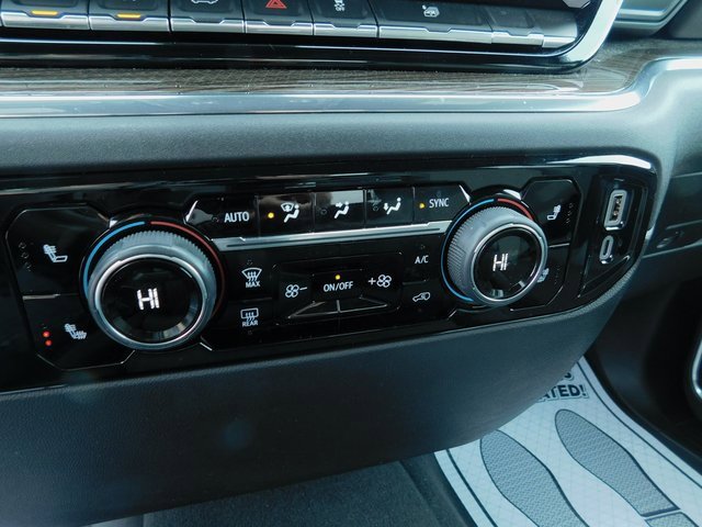 Used 2023 Chevrolet Silverado 1500 LT image 30