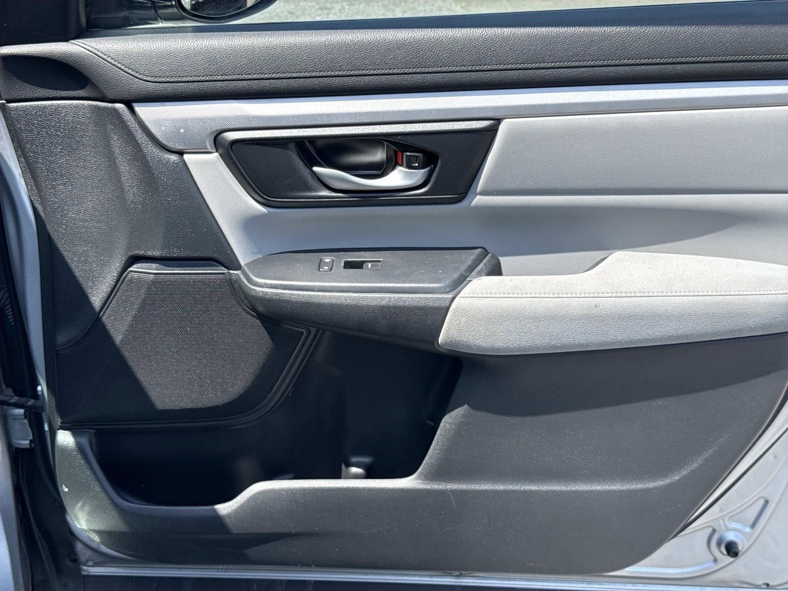 Used 2021 Honda CR-V LX image 23
