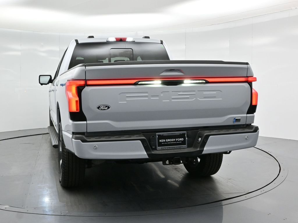 New 2025 Ford F150 Lightning Platinum w/ Dark Elements Package image 31