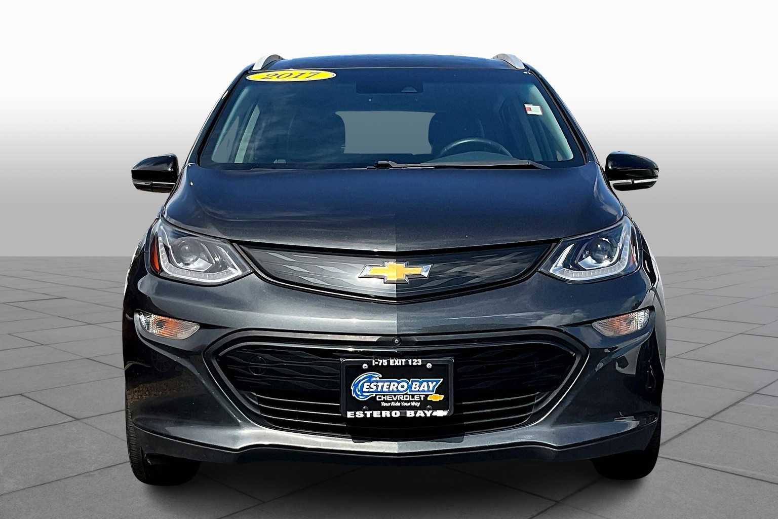 Used 2017 Chevrolet Bolt Premier w/ Driver Confidence II Package image 3