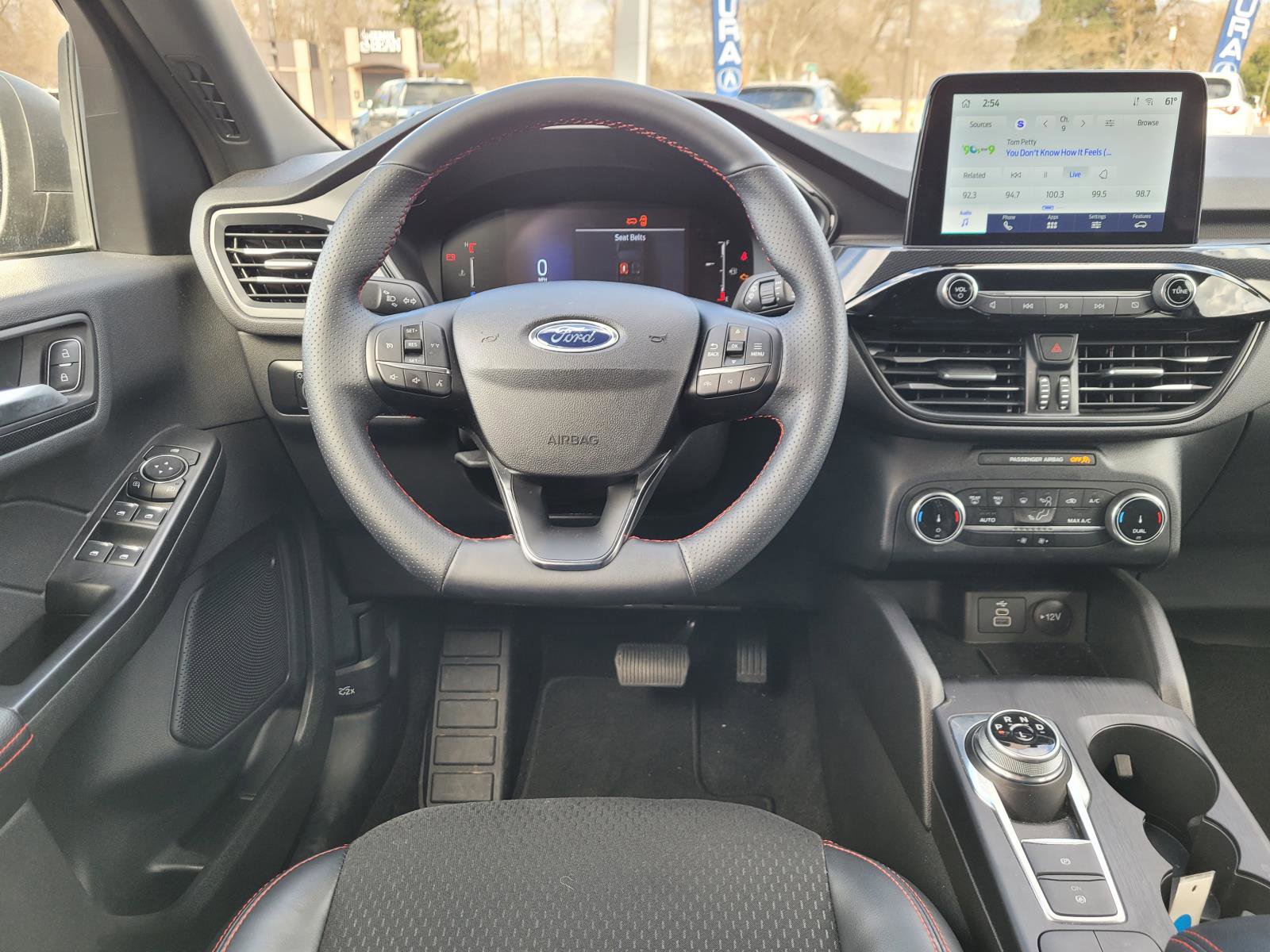 Used 2025 Ford Escape ST-Line AWD/4WD image 16
