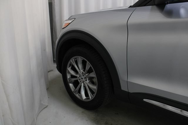 Used 2022 Ford Explorer Limited RWD image 30
