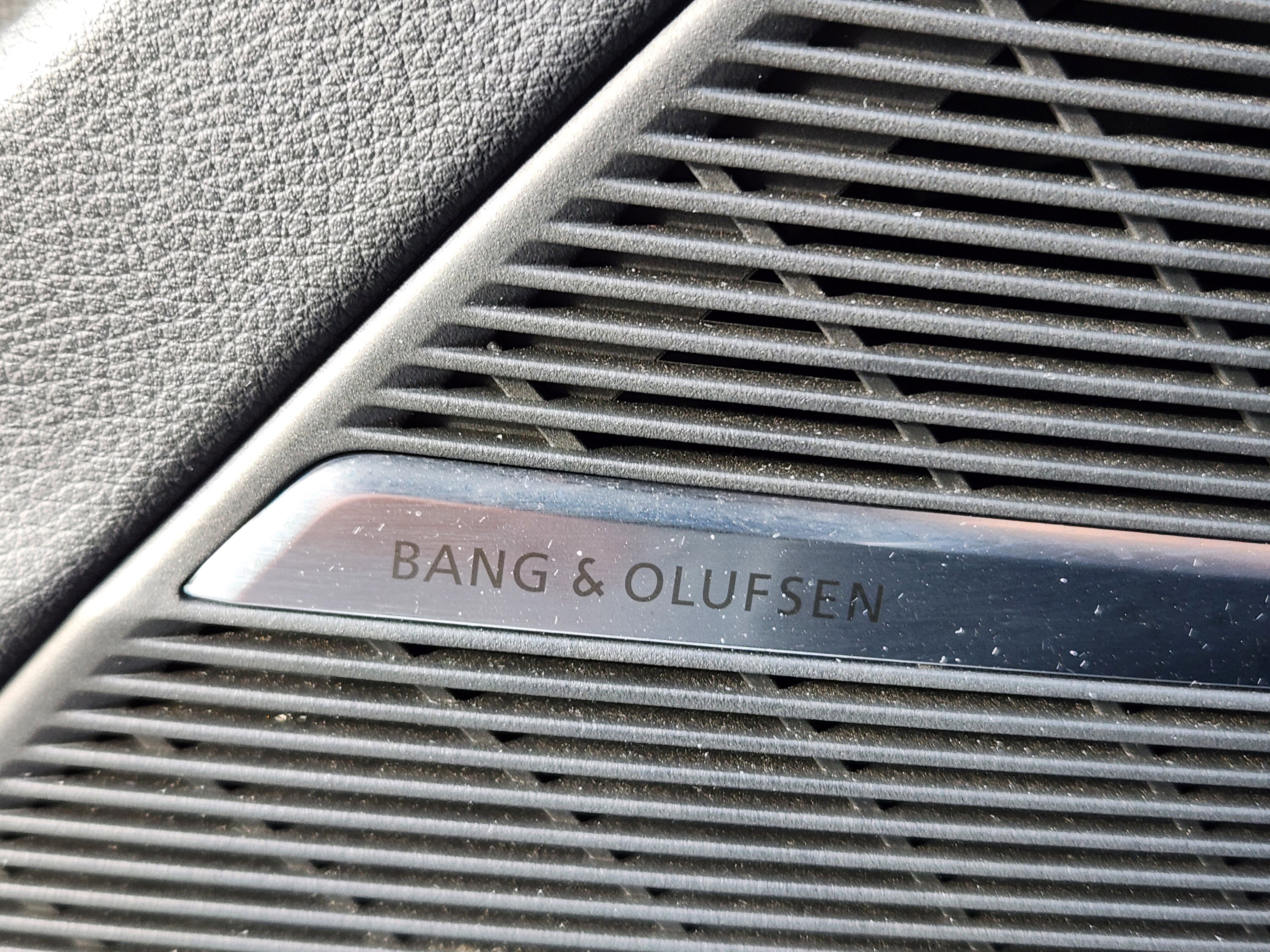 Used 2022 Audi Q8 Prestige image 28