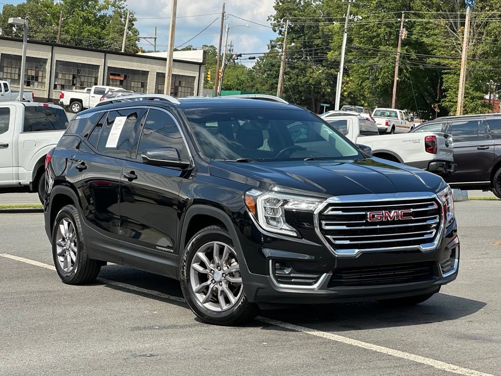 Used 2024 GMC Terrain SLT FWD image 47