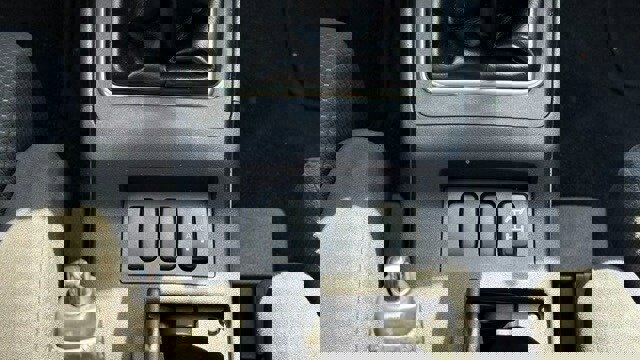 Used 2011 Mitsubishi Lancer Evolution GSR image 29